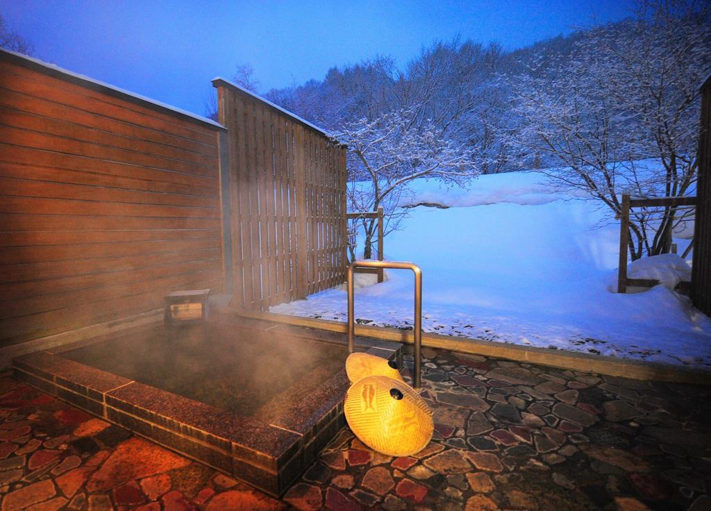 Izumigo Takayama Dog Paradise Hotel Ngoại thất bức ảnh