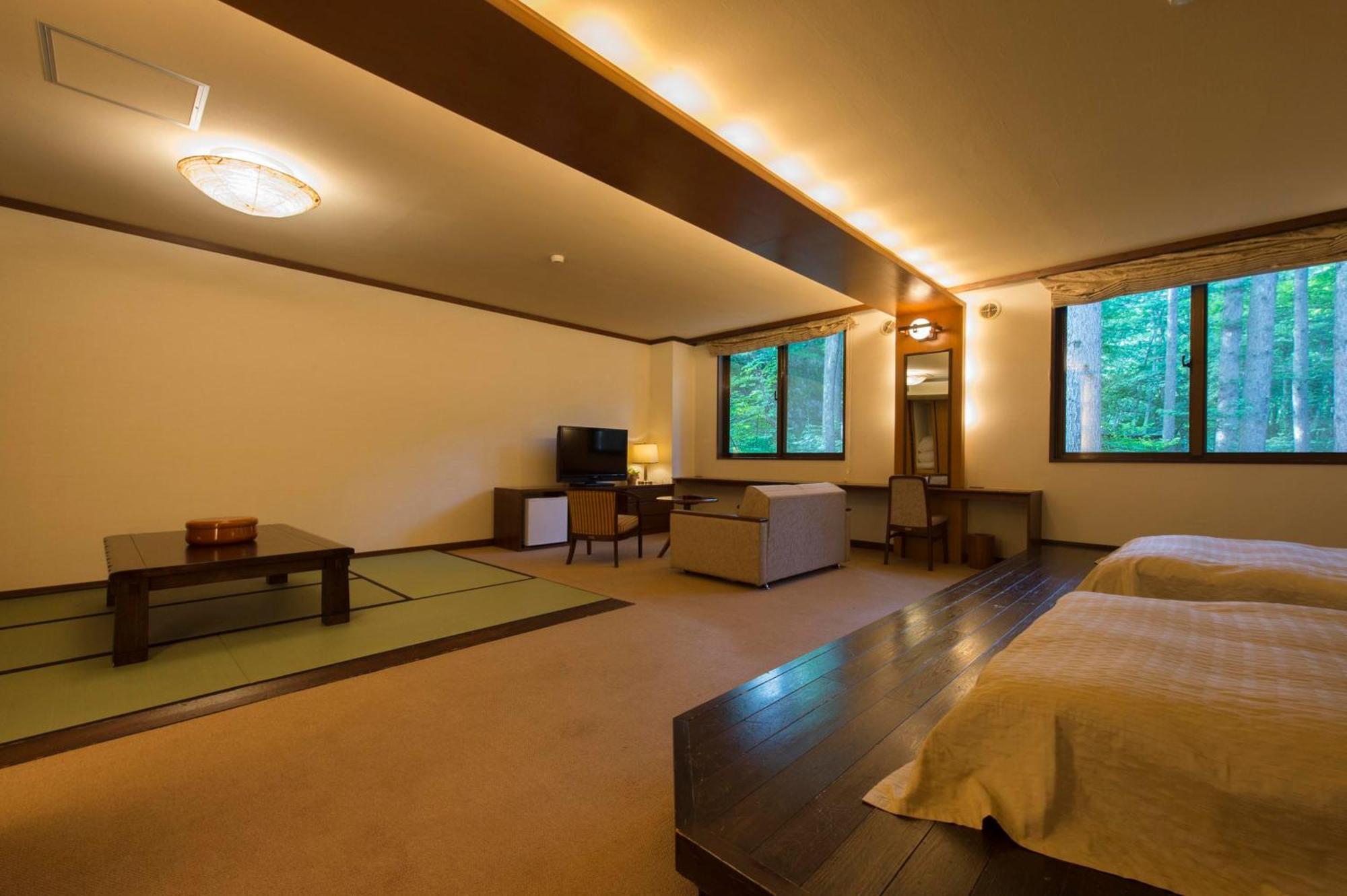 Izumigo Takayama Dog Paradise Hotel Ngoại thất bức ảnh